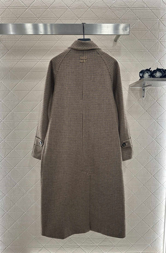 Miu  25fw rebellion trench coat