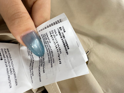 Miu  25fw rebellion trench coat