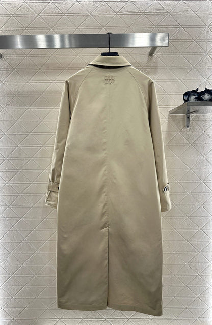 Miu  25fw rebellion trench coat