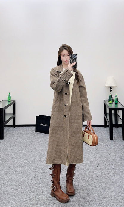 Miu  25fw rebellion trench coat