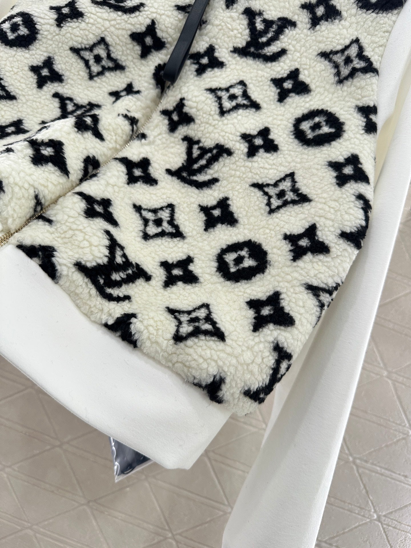 Louis 25fw ；leisure jacket