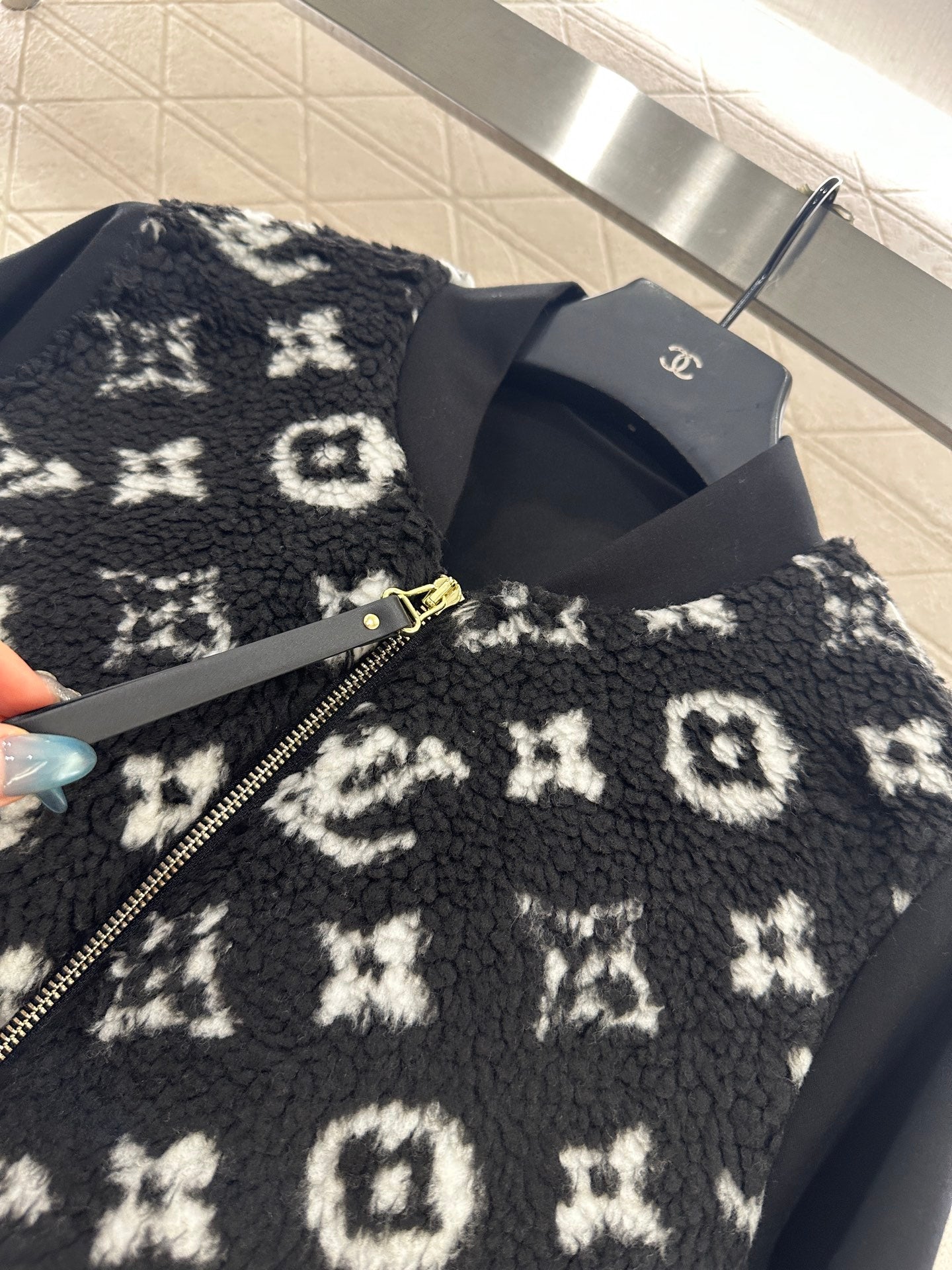 Louis 25fw ；leisure jacket