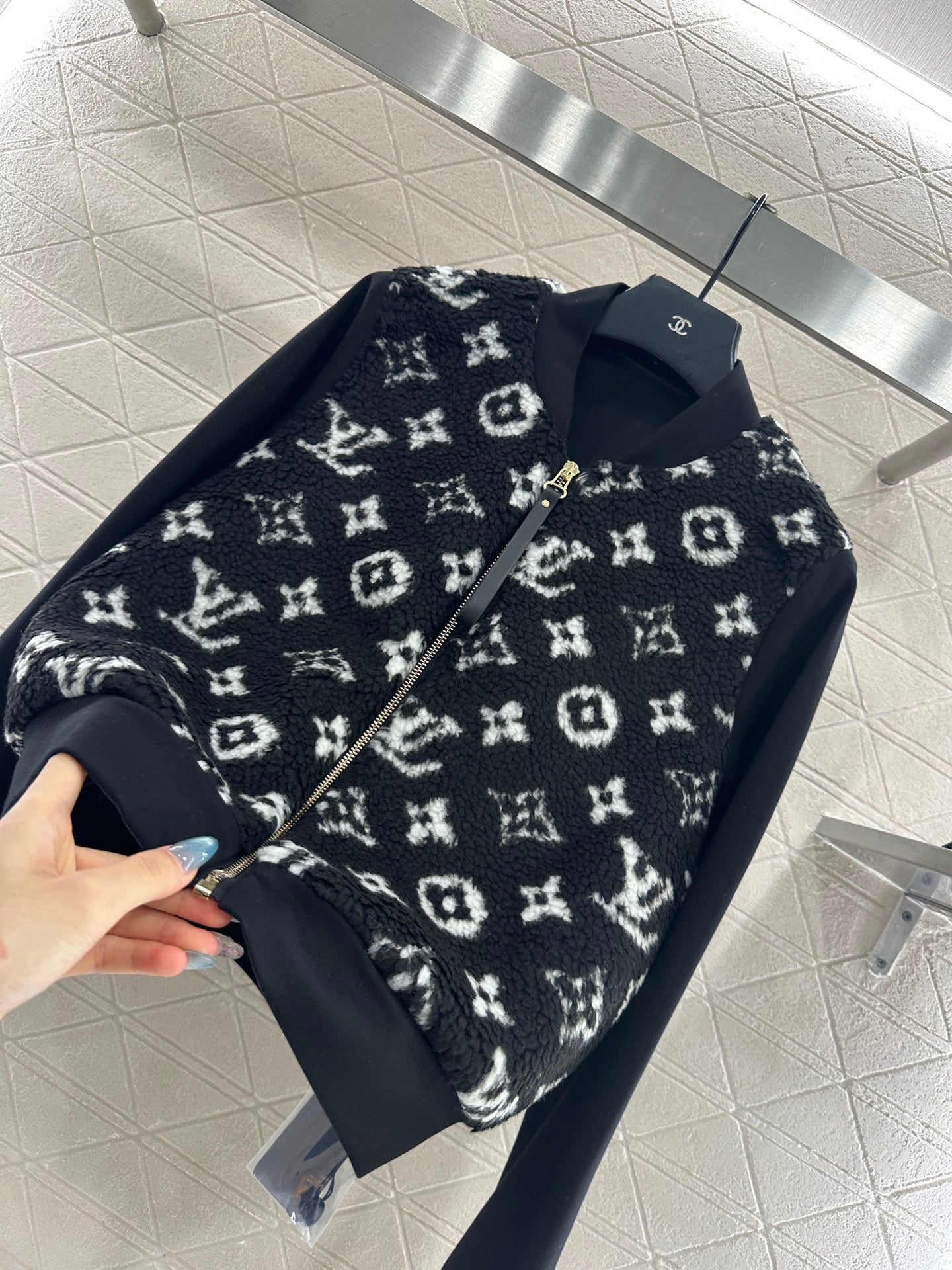 Louis 25fw ；leisure jacket