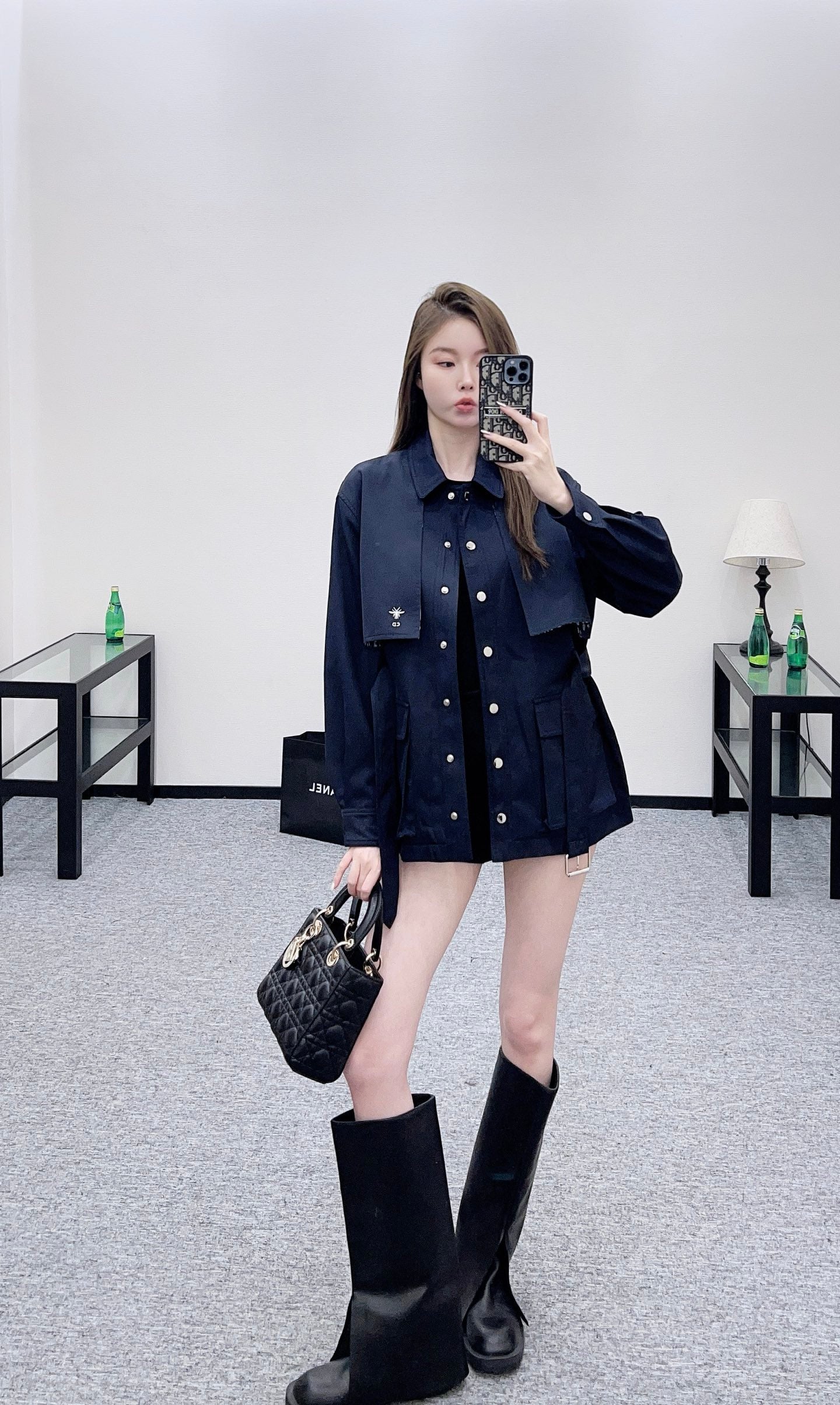 CD 25fw trench coat