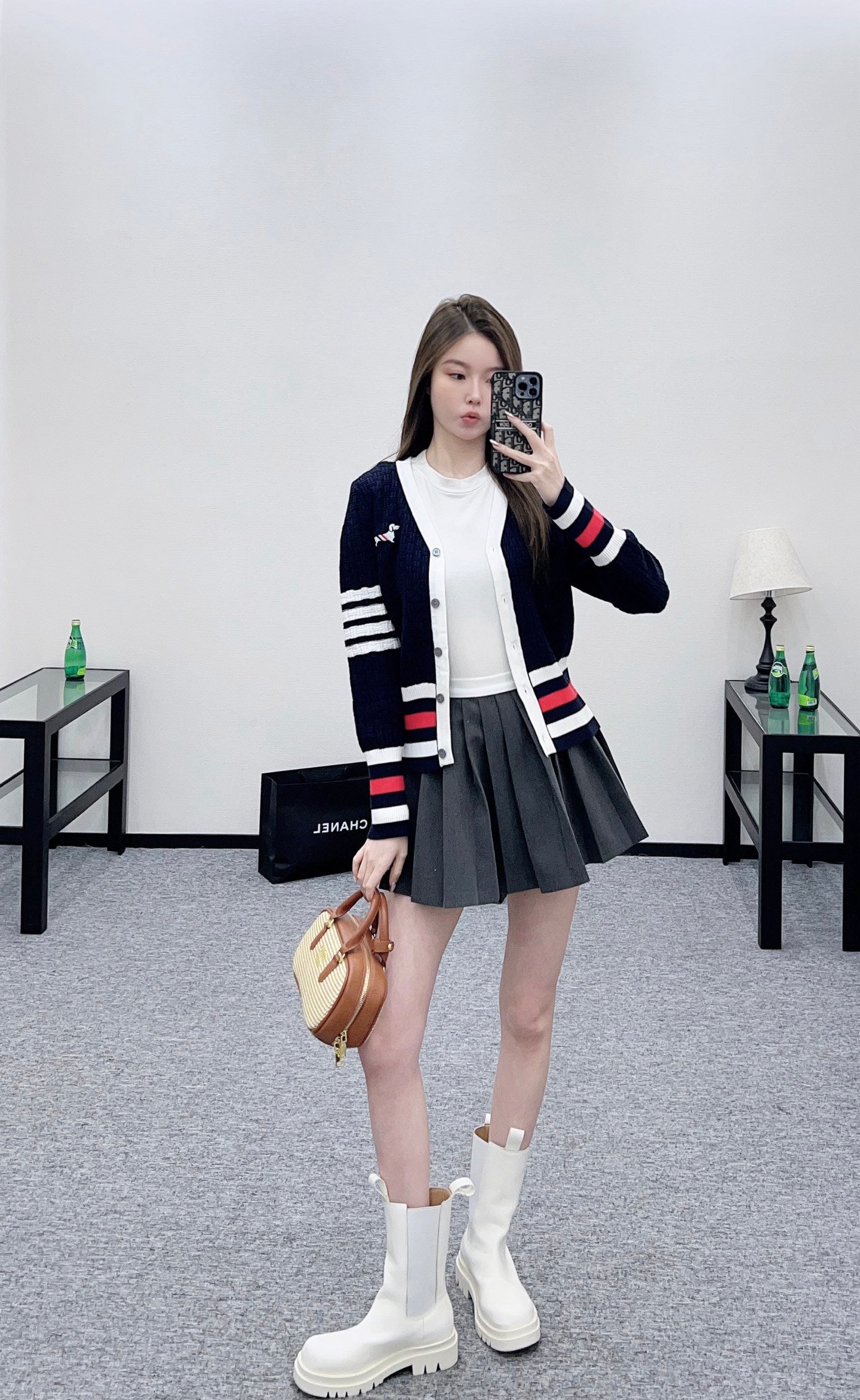 Tho 25fw embroidered cardigan