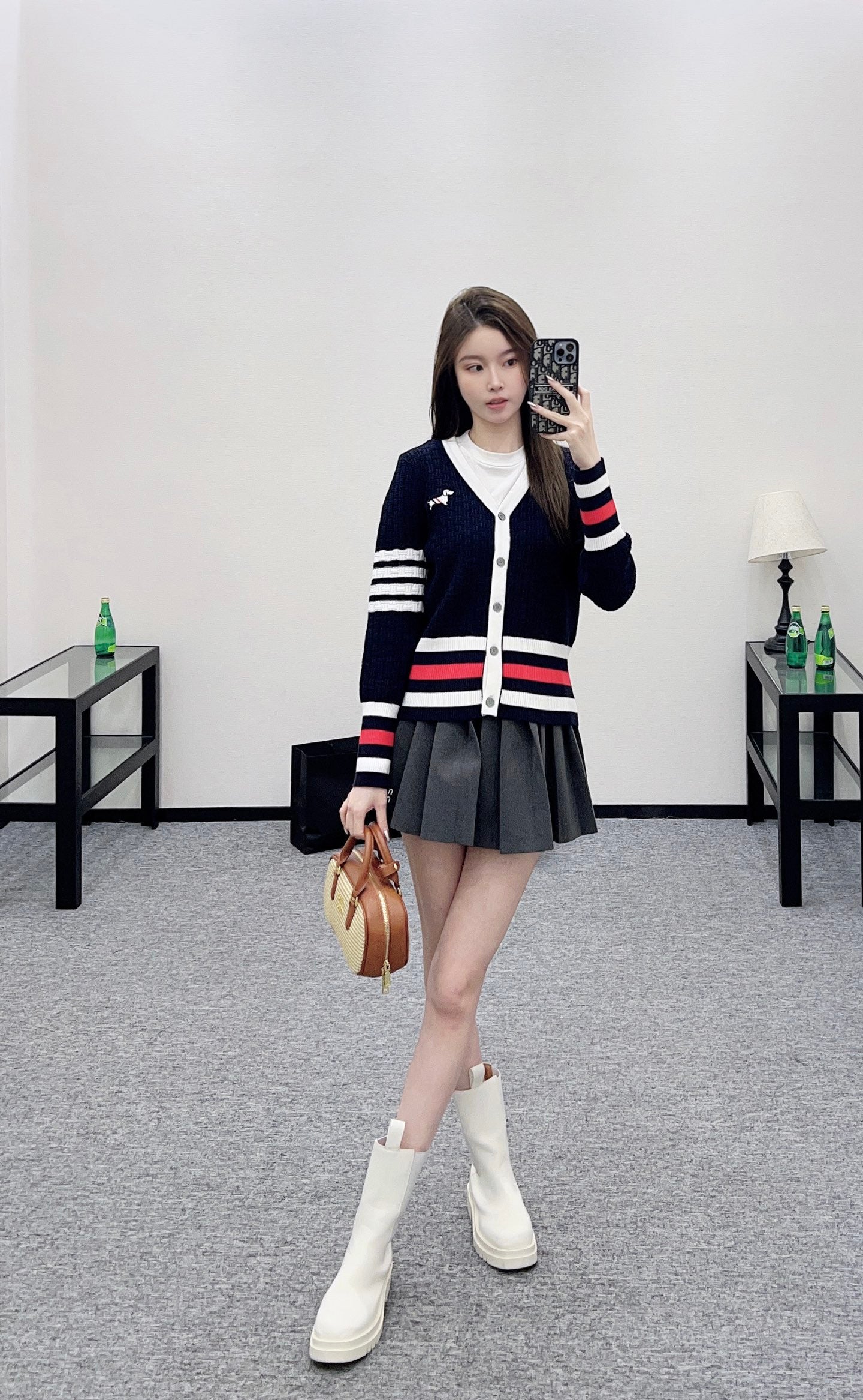 Tho 25fw embroidered cardigan