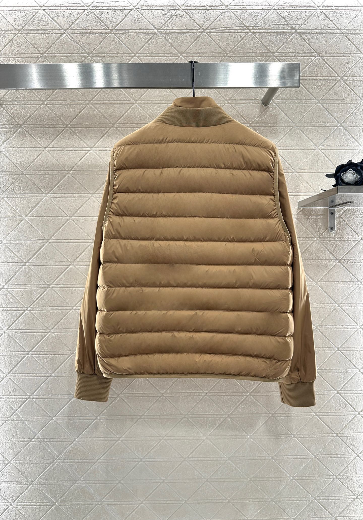 Mon 25fw down jacket