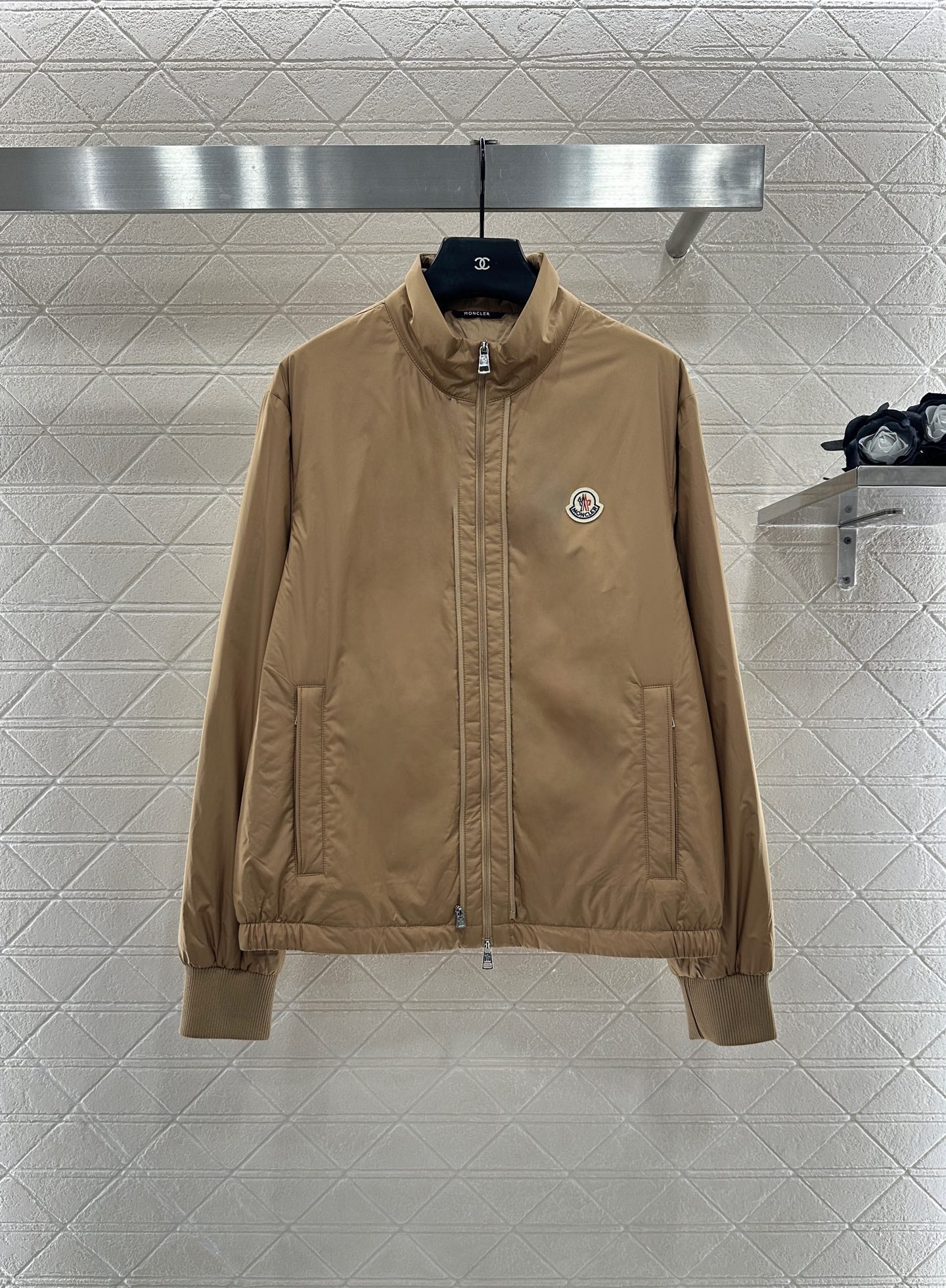 Mon 25fw down jacket