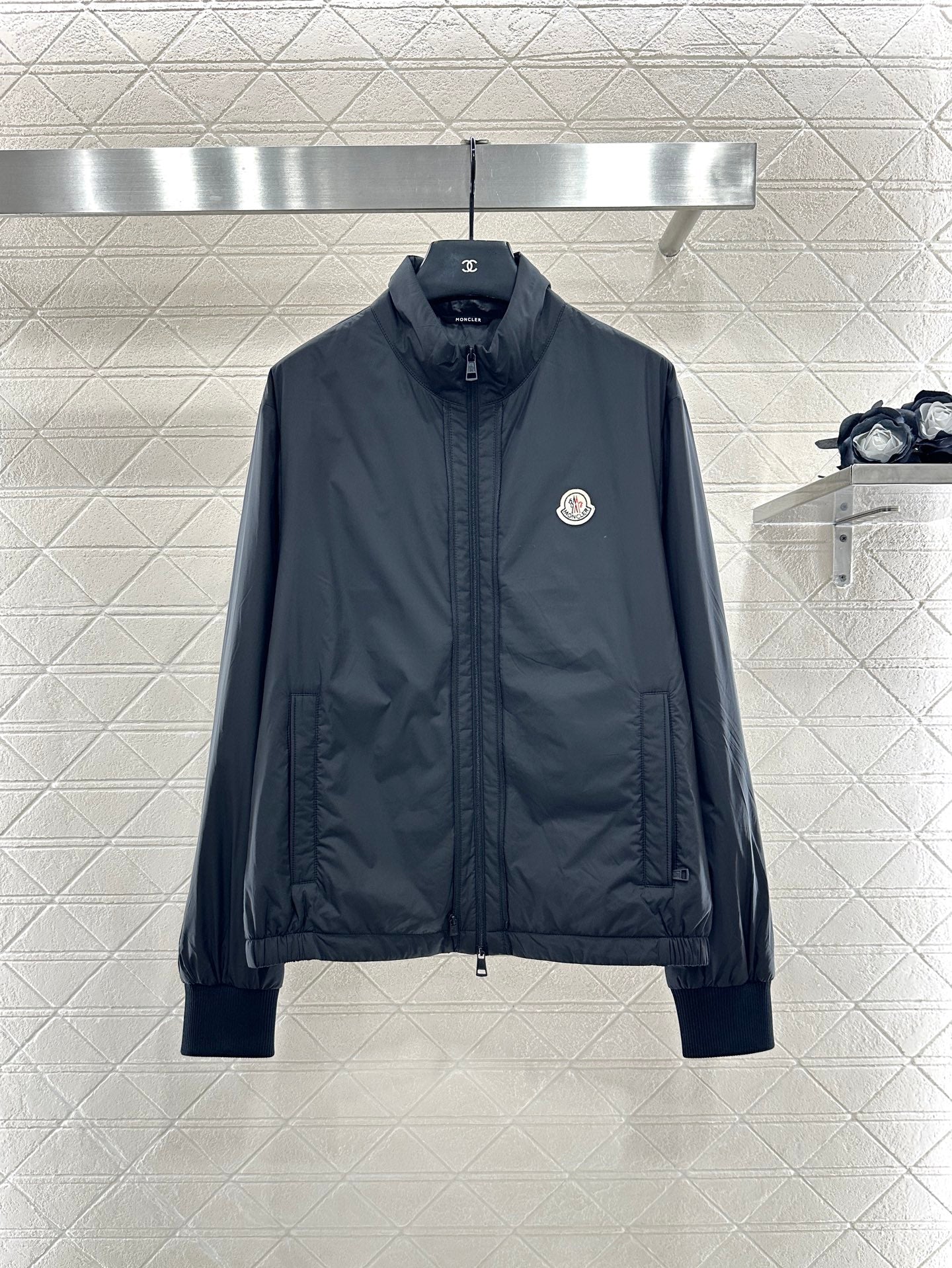 Mon 25fw down jacket