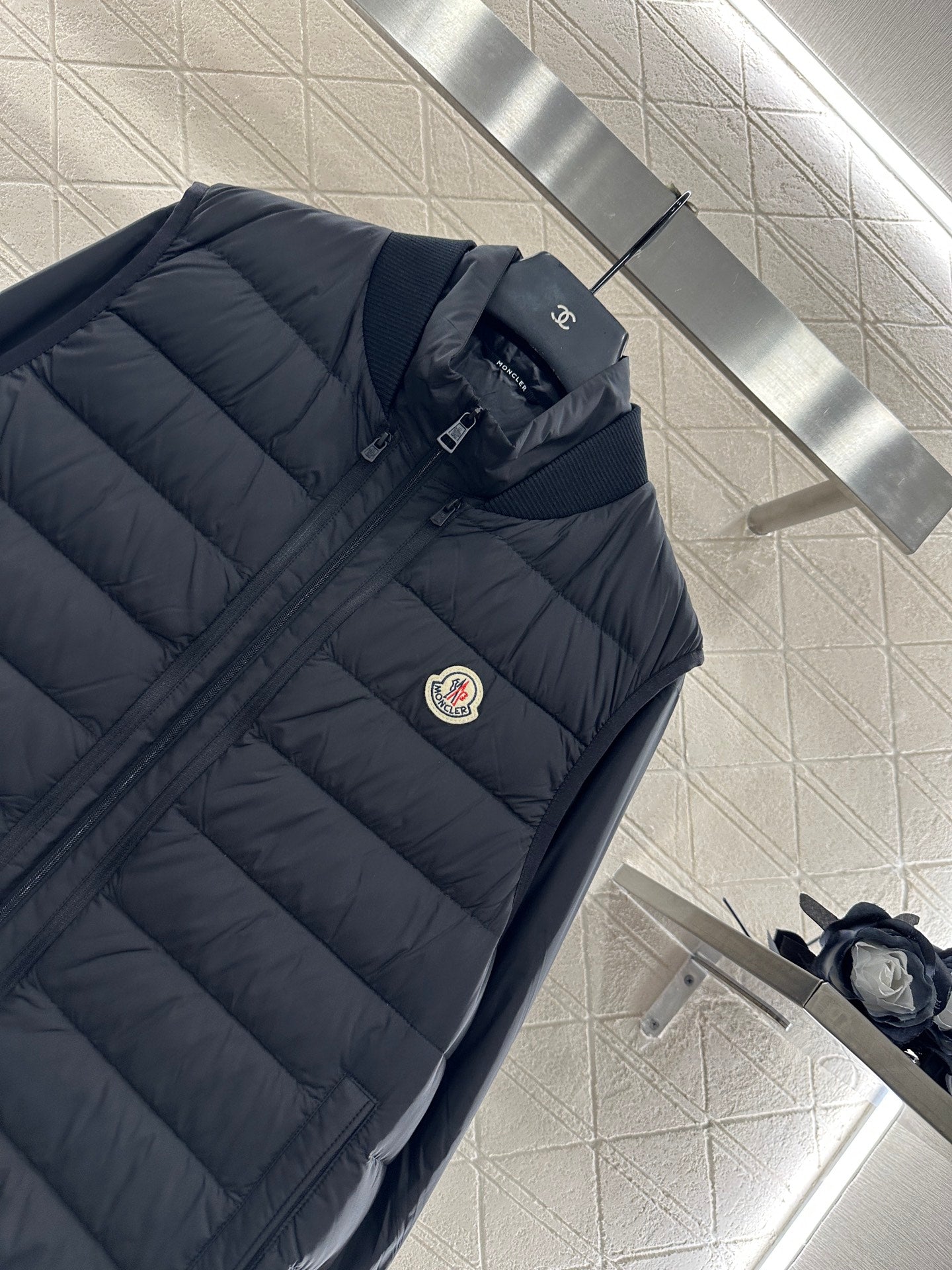 Mon 25fw down jacket