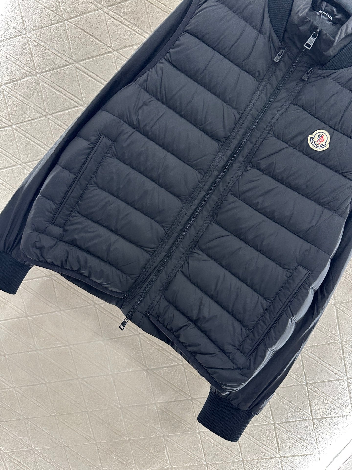 Mon 25fw down jacket