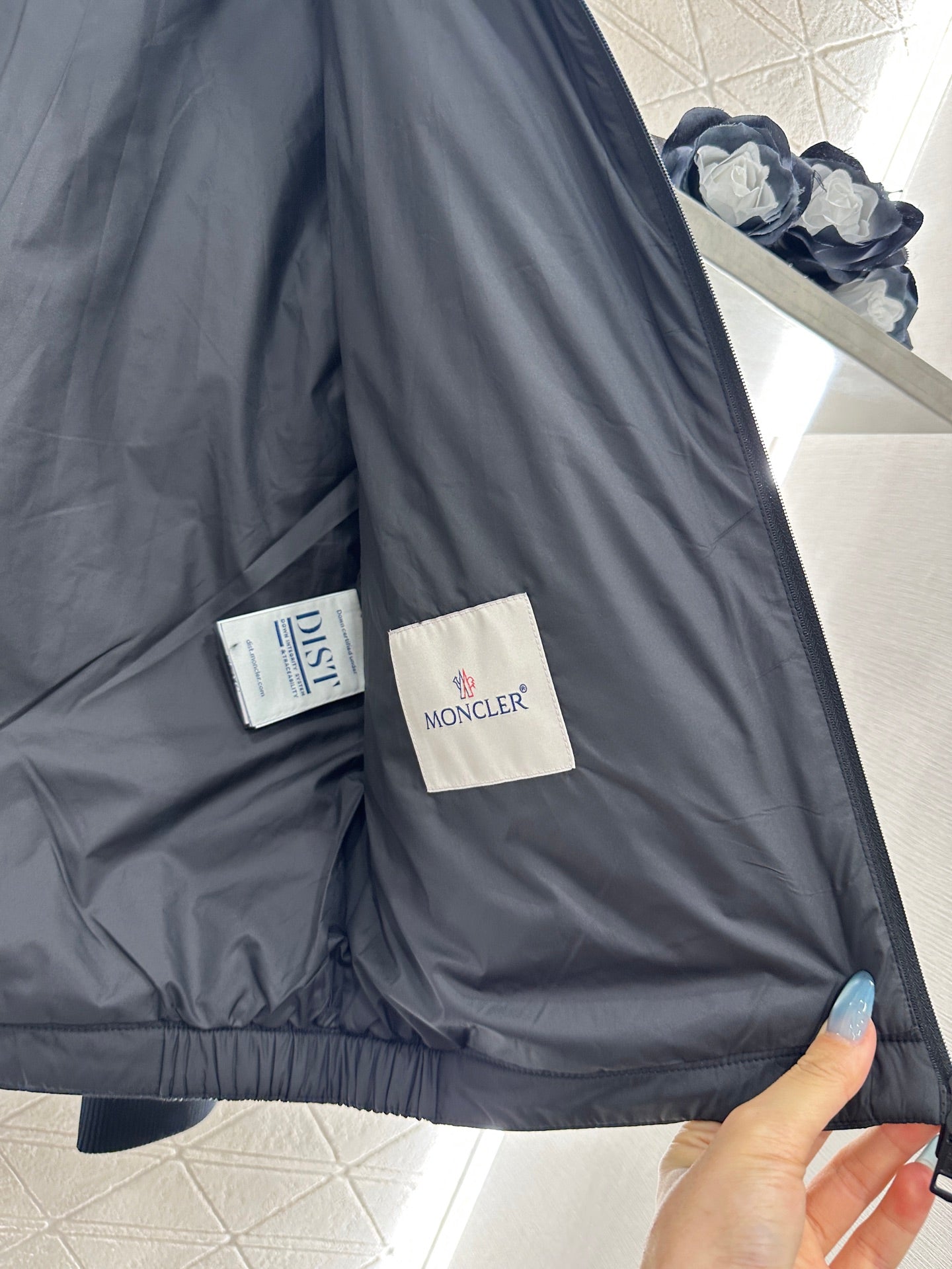 Mon 25fw down jacket