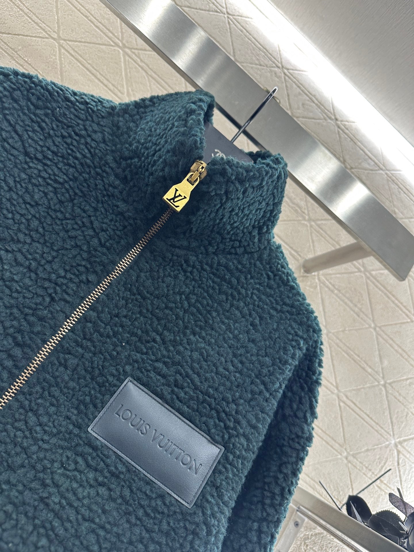 Louis 25fw plush jacket