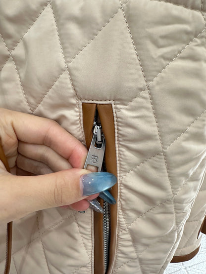 Loro 25fw down jacket