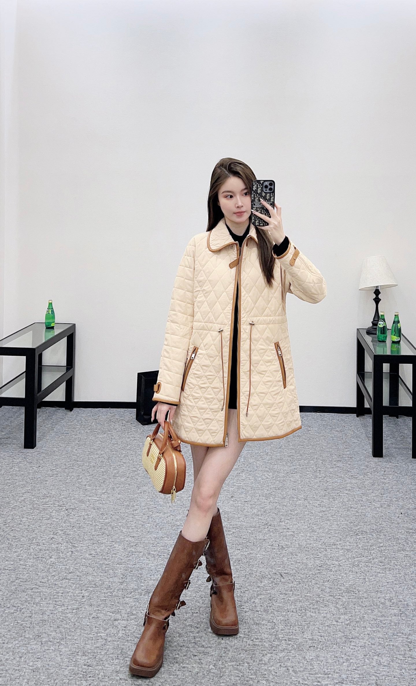 Loro 25fw down jacket