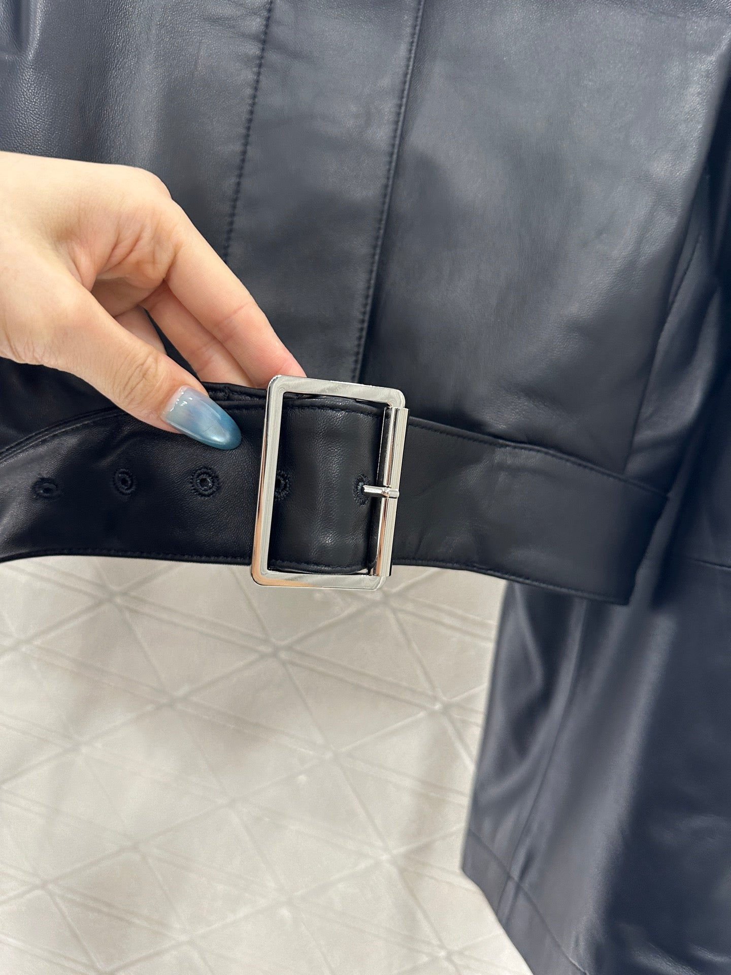 Loe 25fw leather jacket