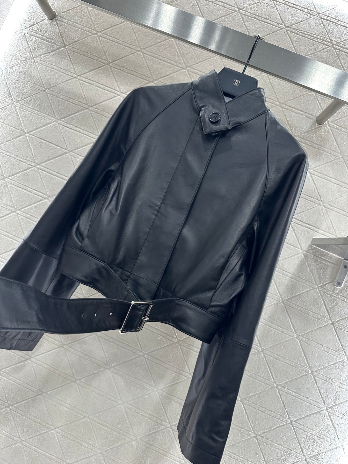 Loe 25fw leather jacket