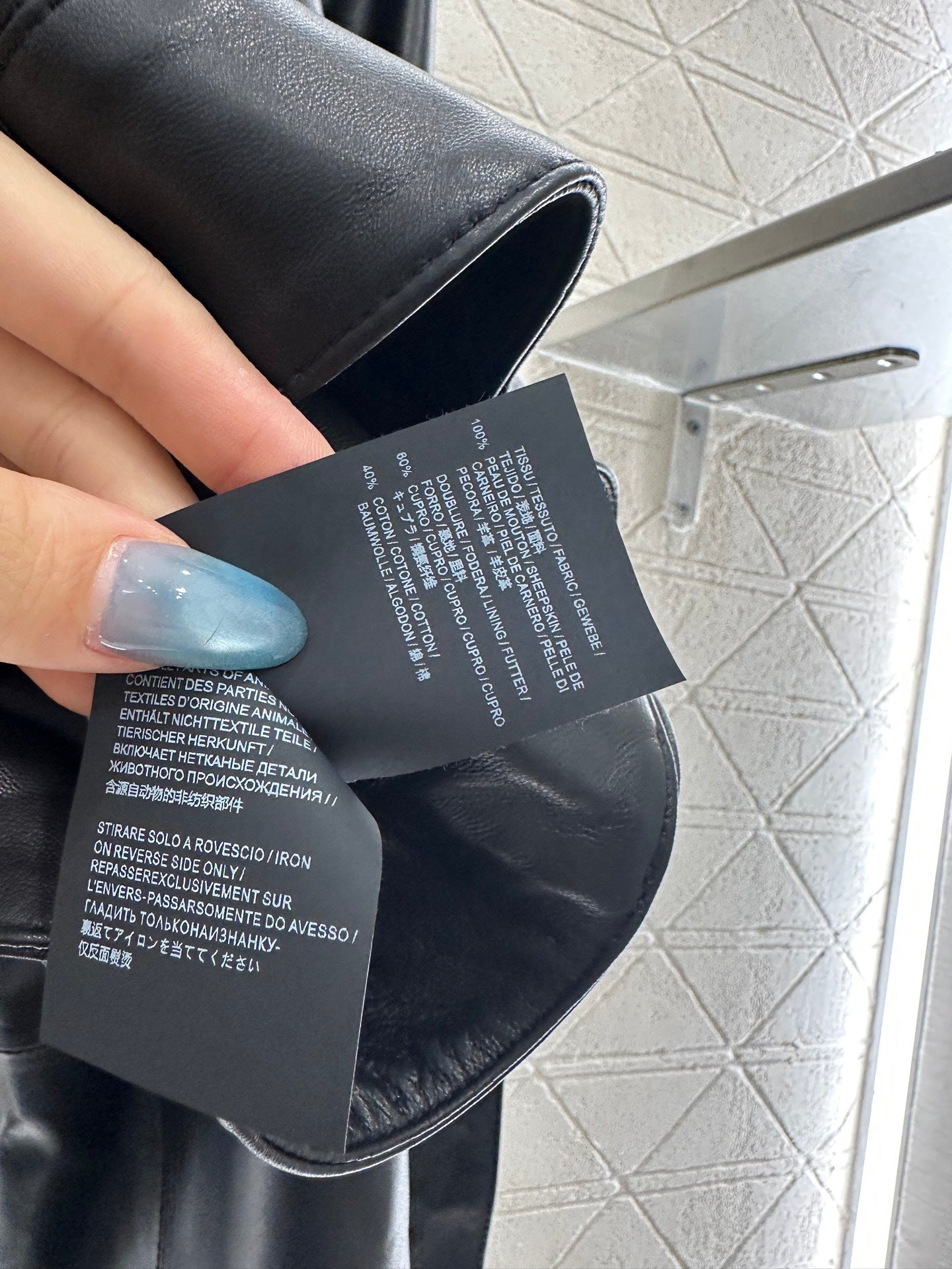 Loe 25fw leather jacket