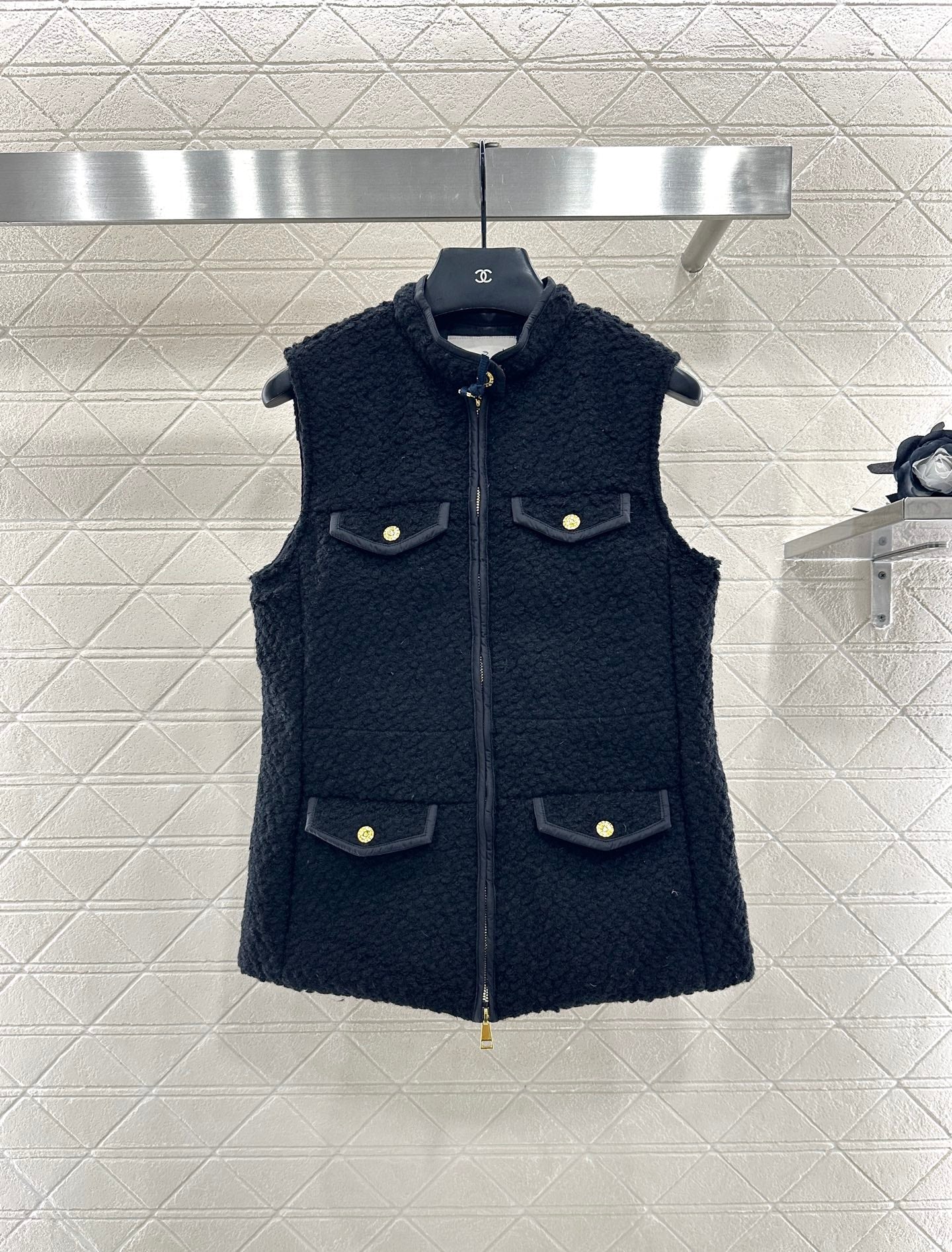 Mon 25fw splicing vest