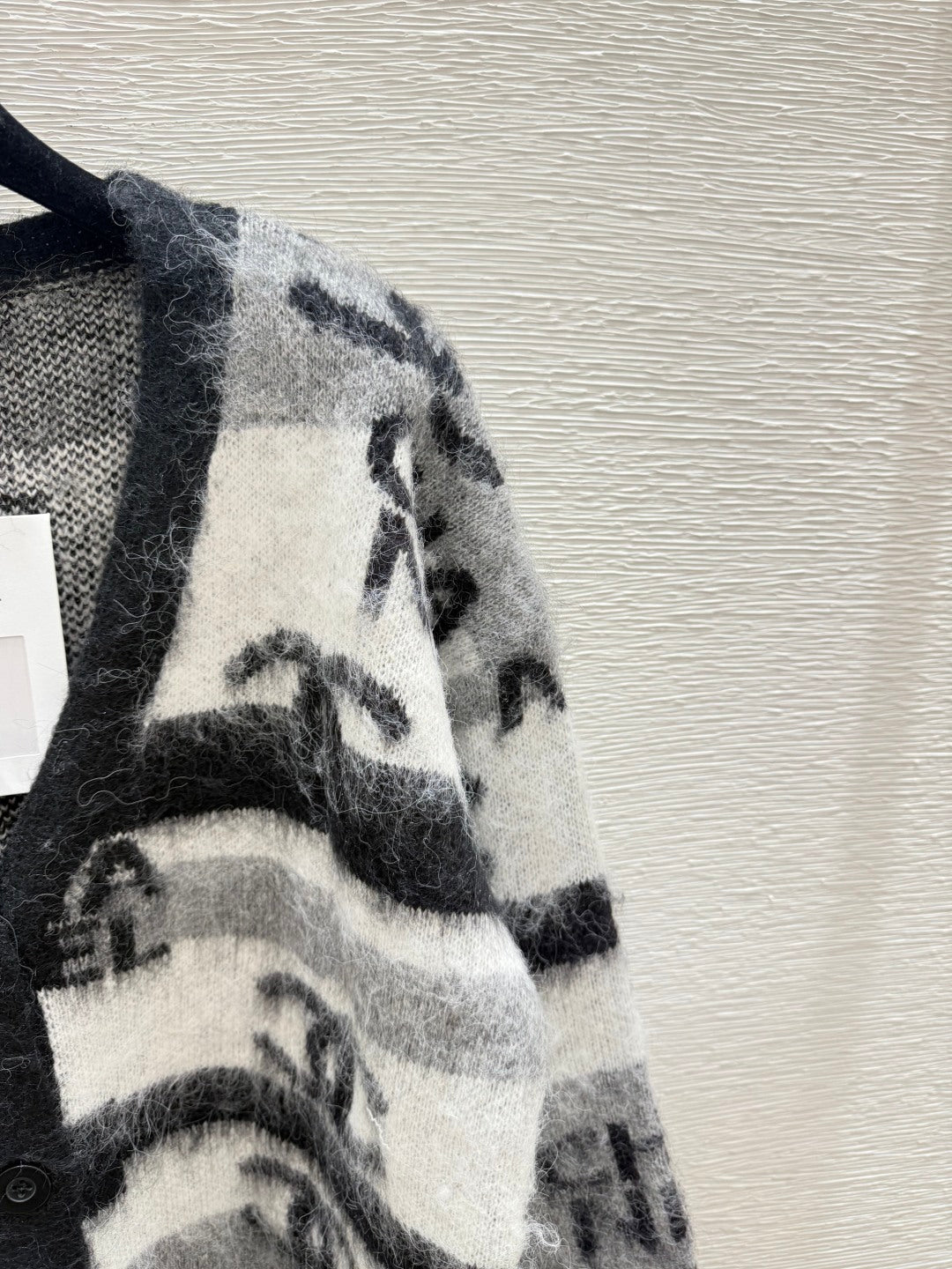 Chan 25fw mohair cardigan