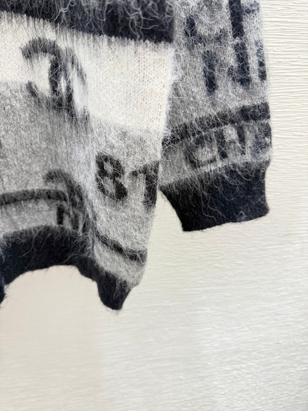 Chan 25fw mohair cardigan