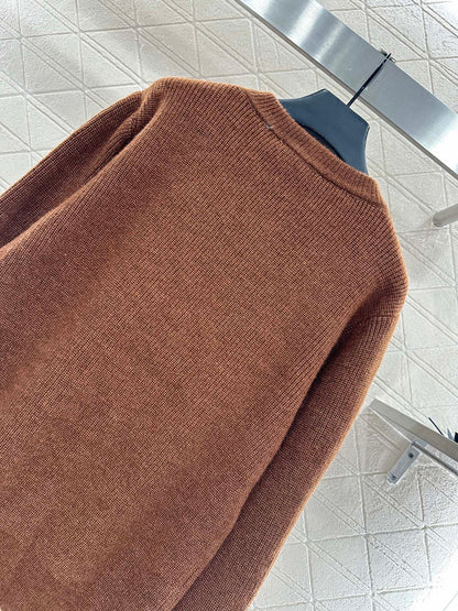 Guc 25fw embroidered sweater