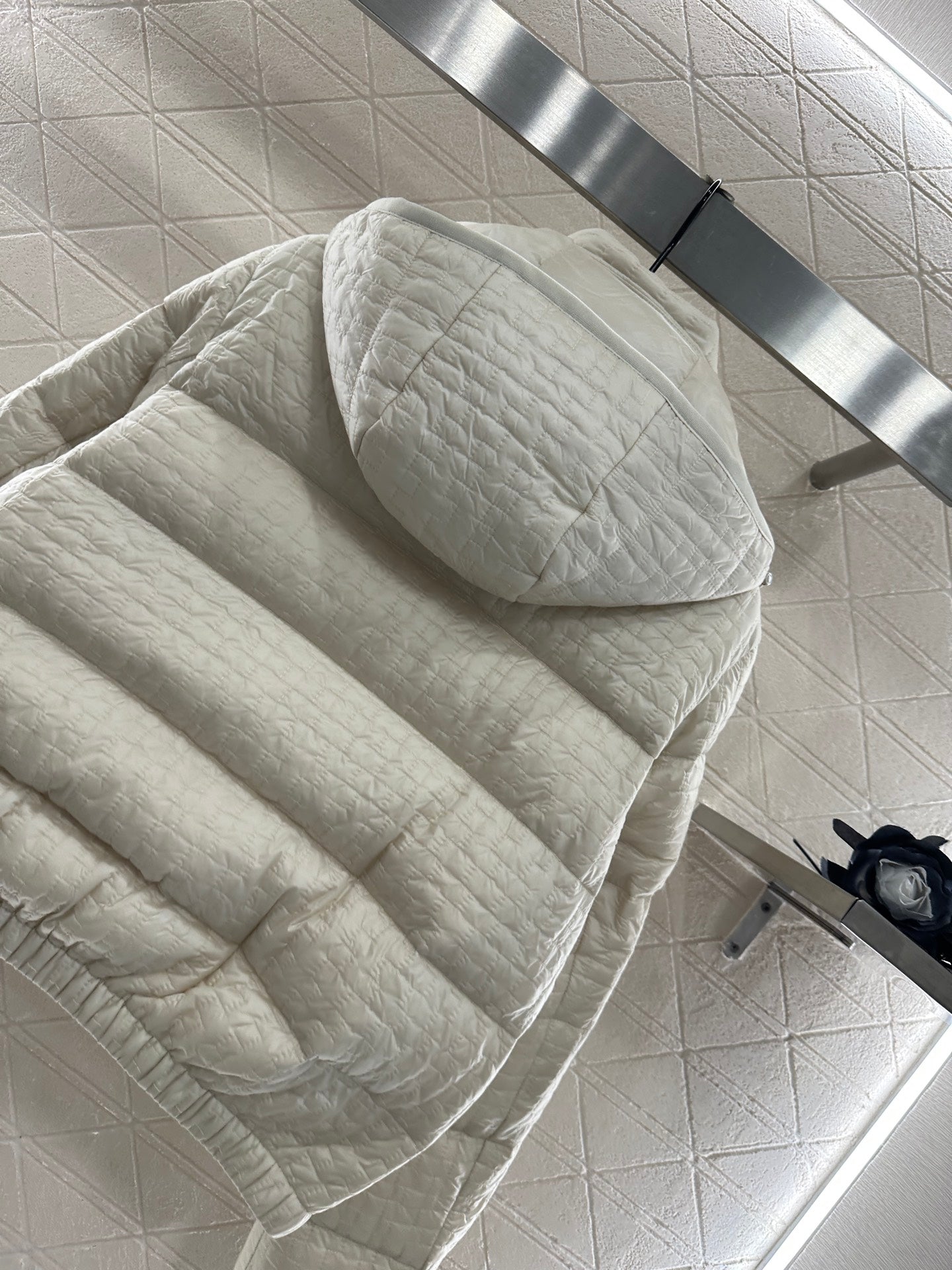 Mon 25fw down jacket