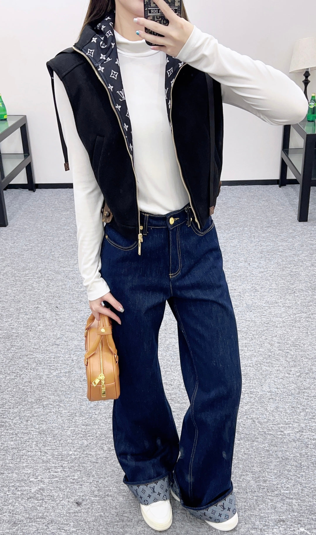 Louis 25fw all-match vest