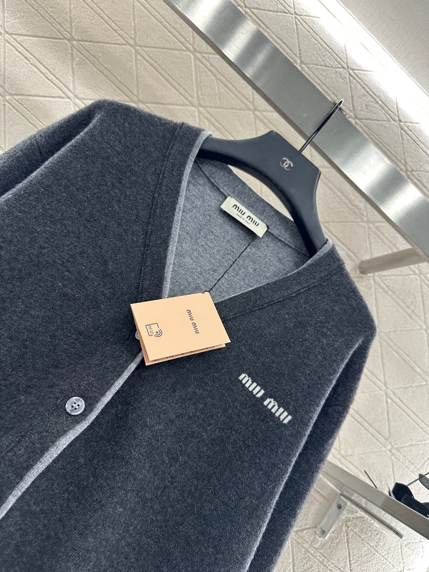 Miu 25fw leisure cardigan