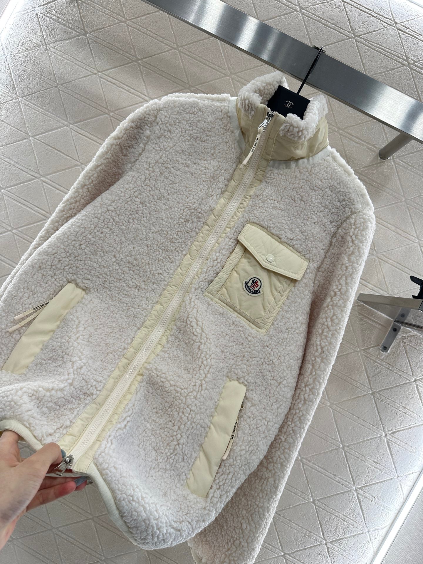 Mon 25fw down jacket