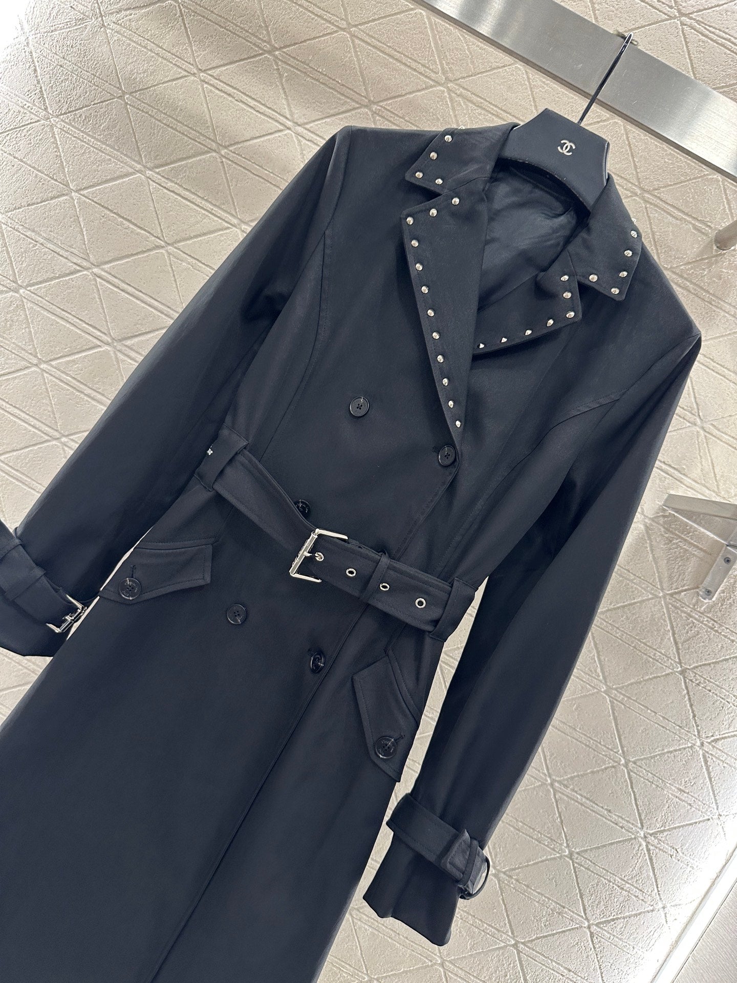 CD 25fw trench coat