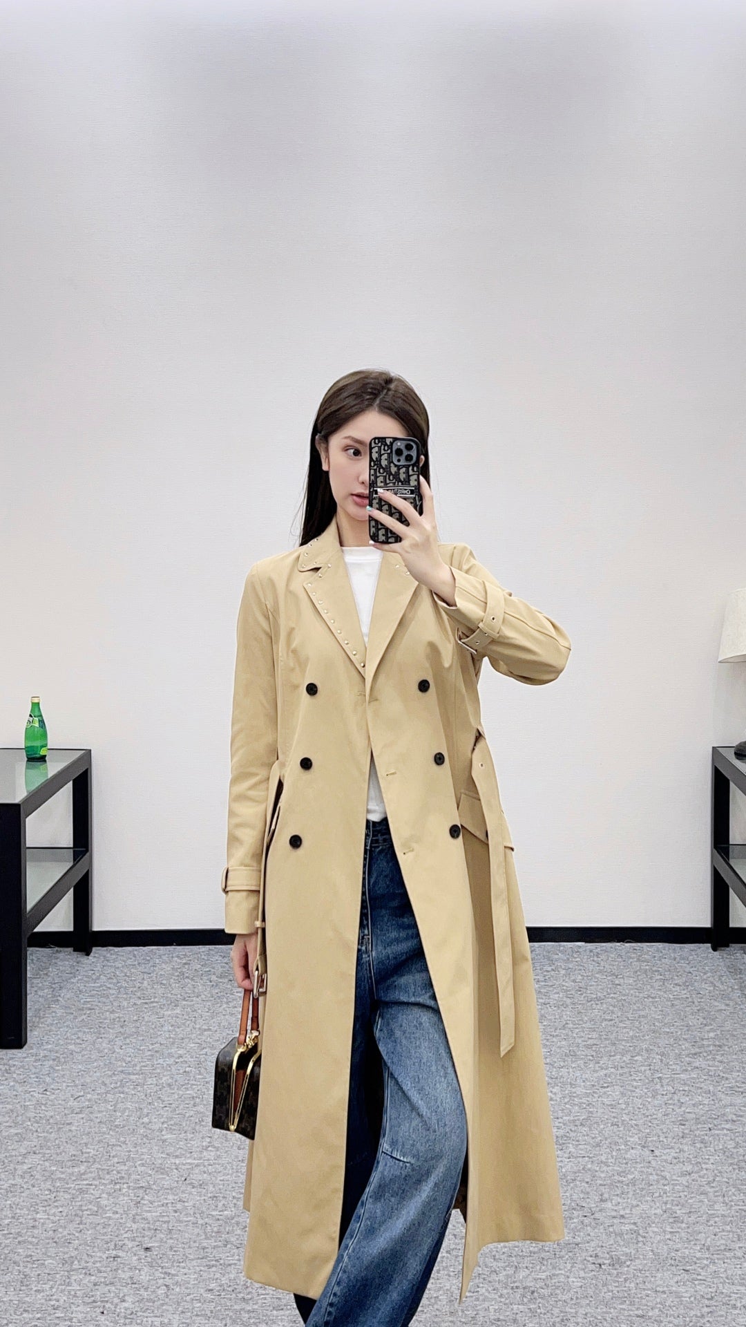 CD 25fw trench coat