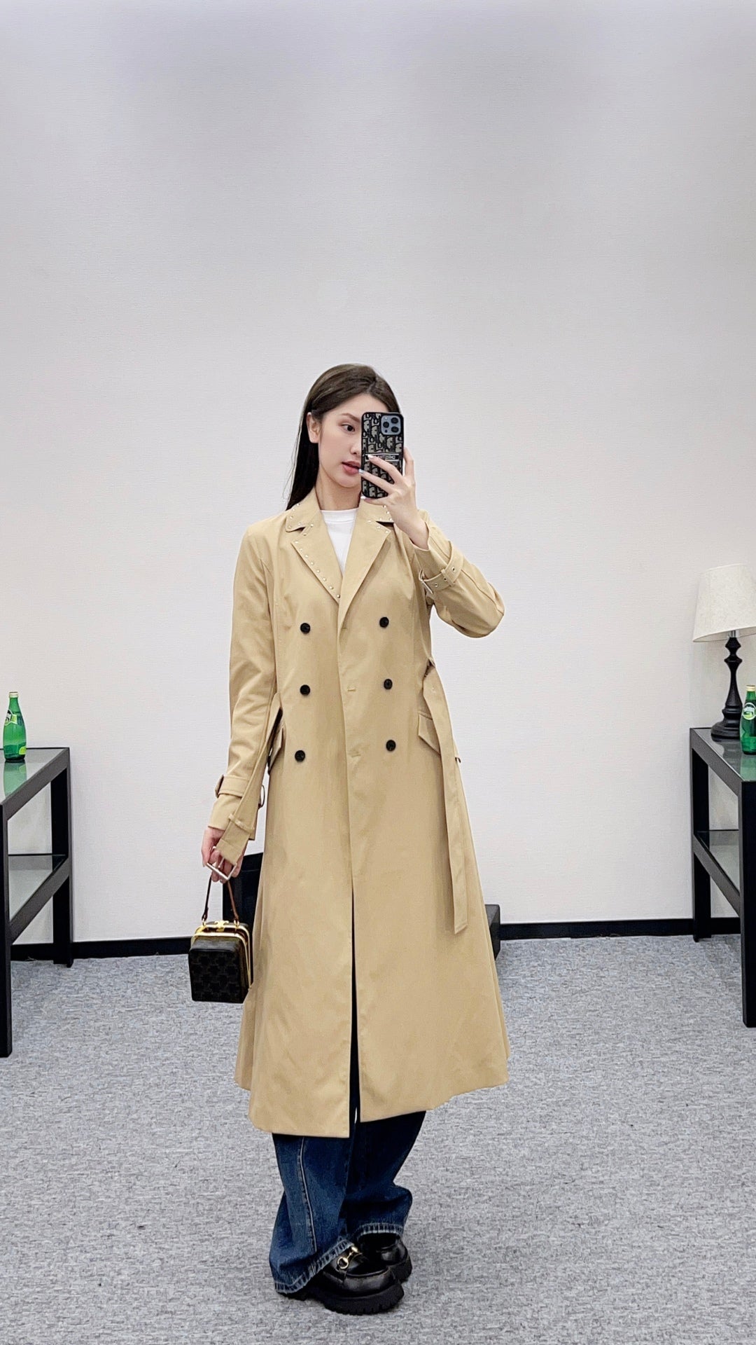 CD 25fw trench coat