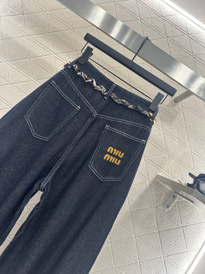 Miu 25fw all-match jeans