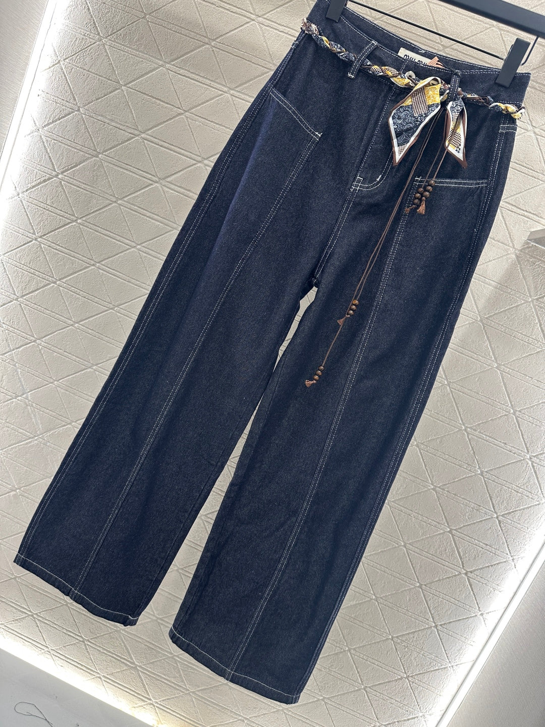 Miu 25fw all-match jeans