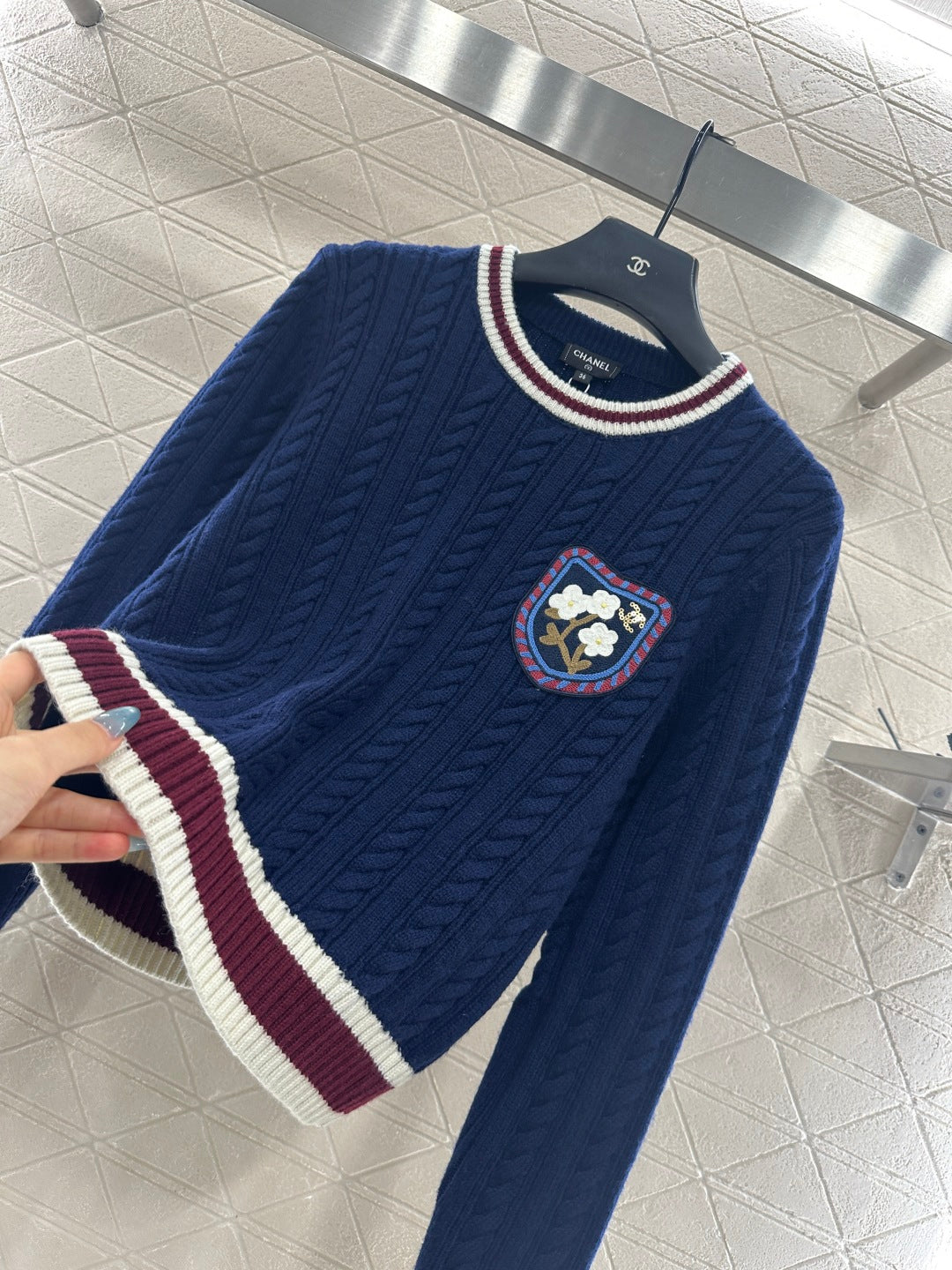 Chan 25fw knitted sweater