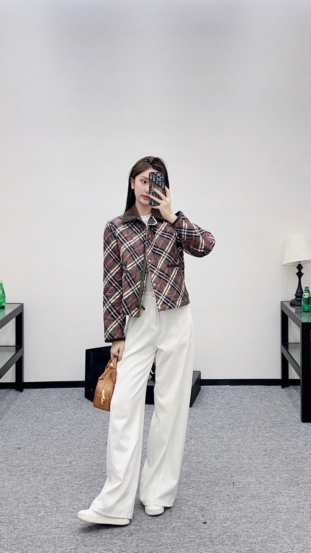 Burber 25fw down jacket