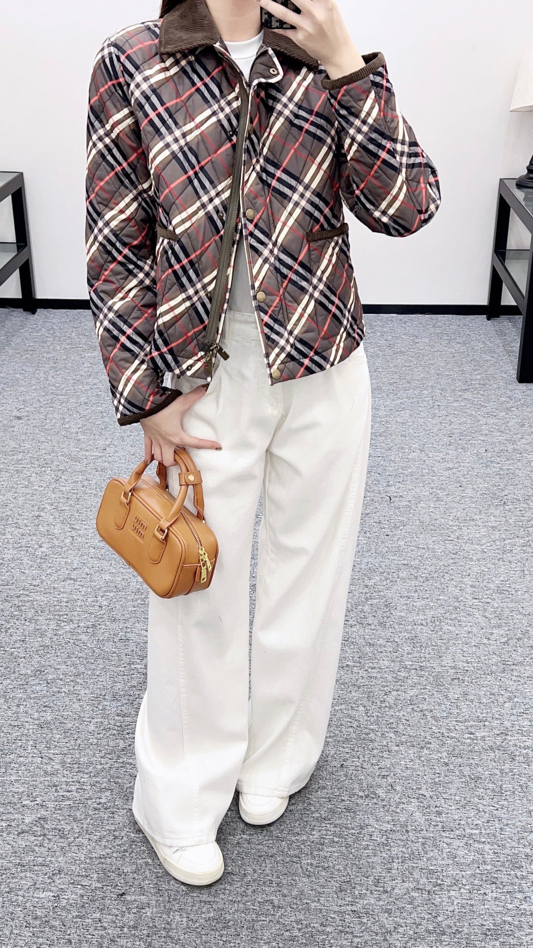 Burber 25fw down jacket