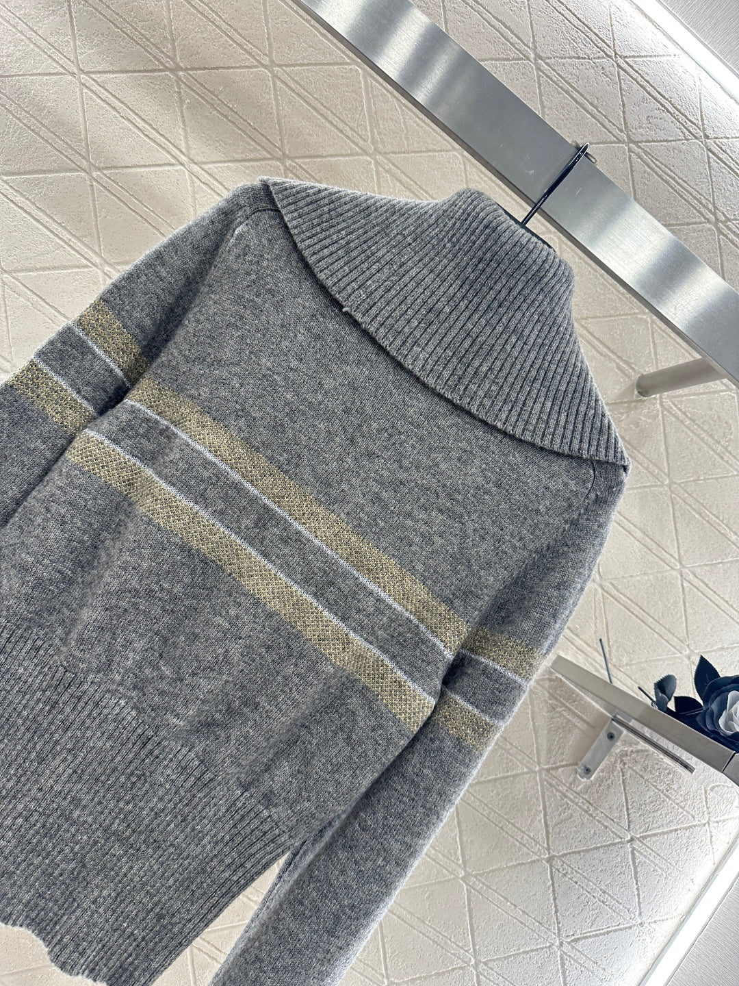 CD 25fw knitted sweater