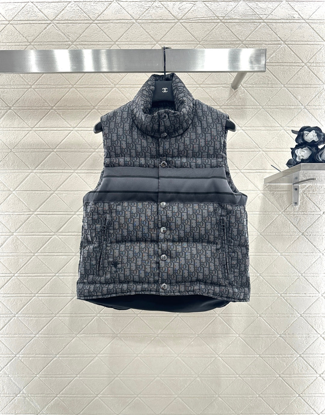 CD 25fw jacquard vest