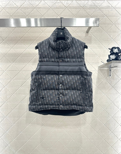 CD 25fw jacquard vest