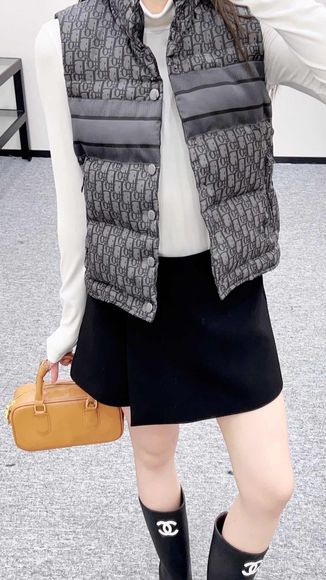 CD 25fw jacquard vest