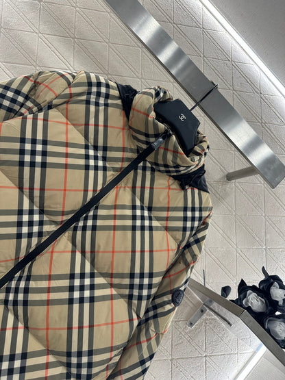 Burber 25fw down jacket