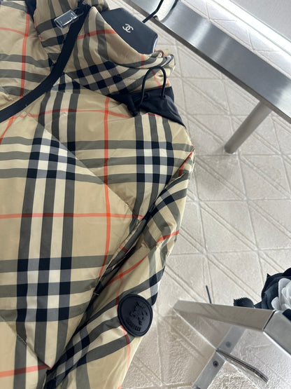 Burber 25fw down jacket