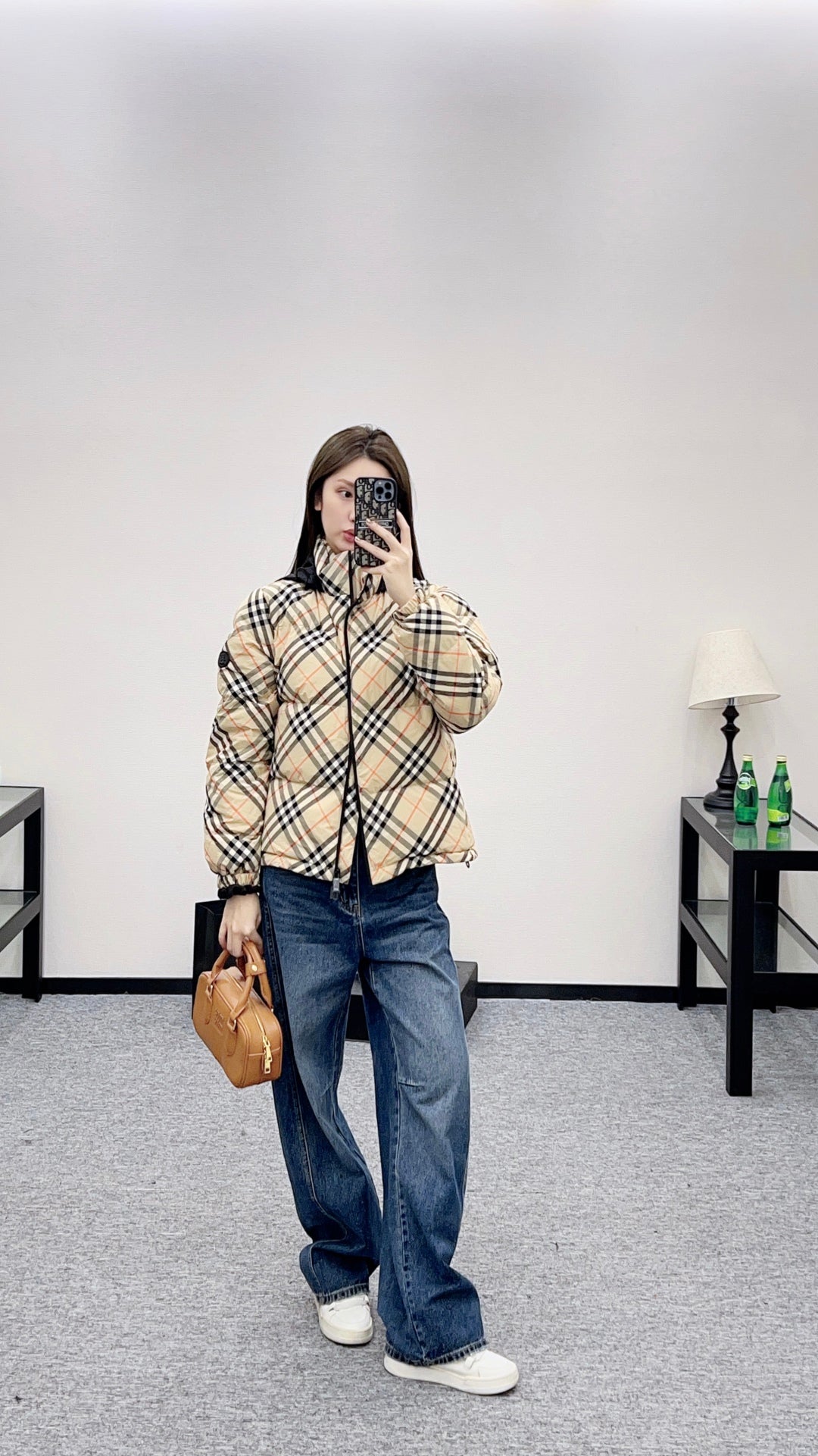 Burber 25fw down jacket