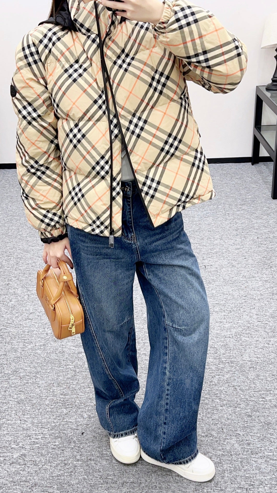 Burber 25fw down jacket