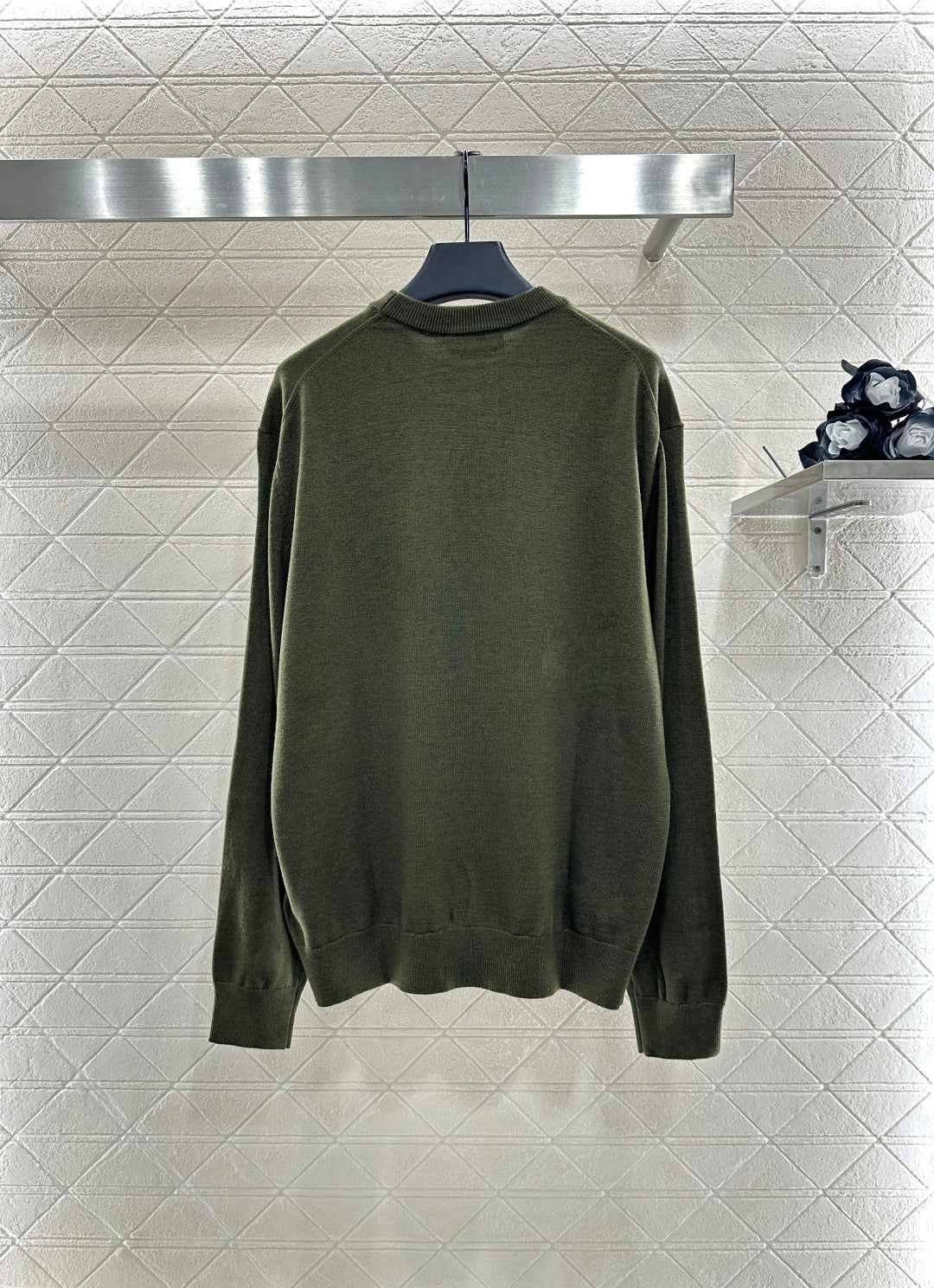 Guc 25fw comfort sweater