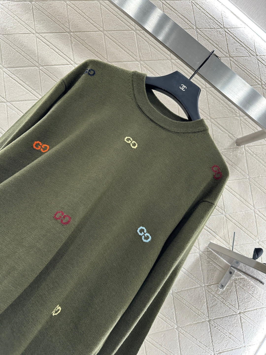 Guc 25fw comfort sweater