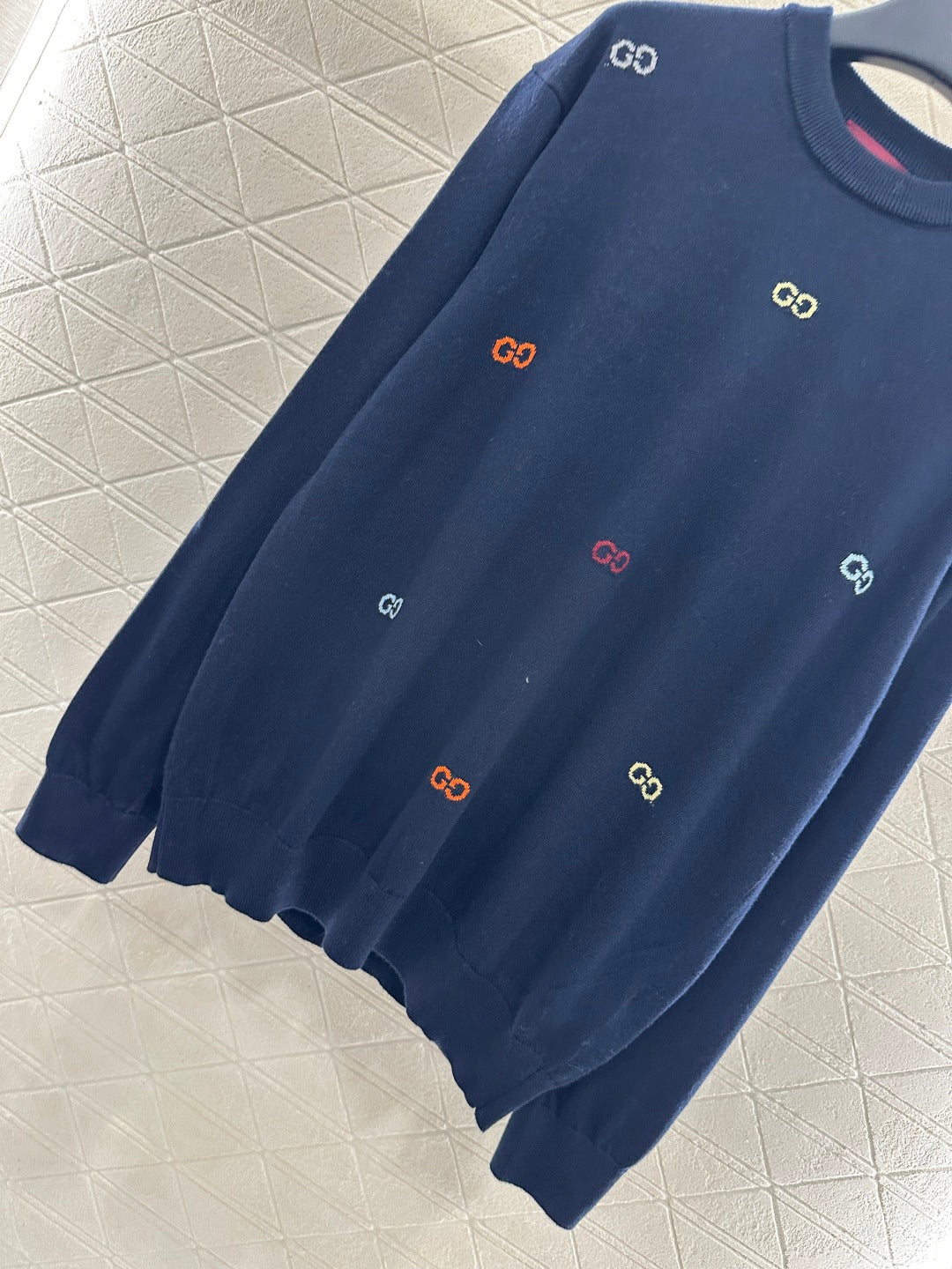 Guc 25fw comfort sweater