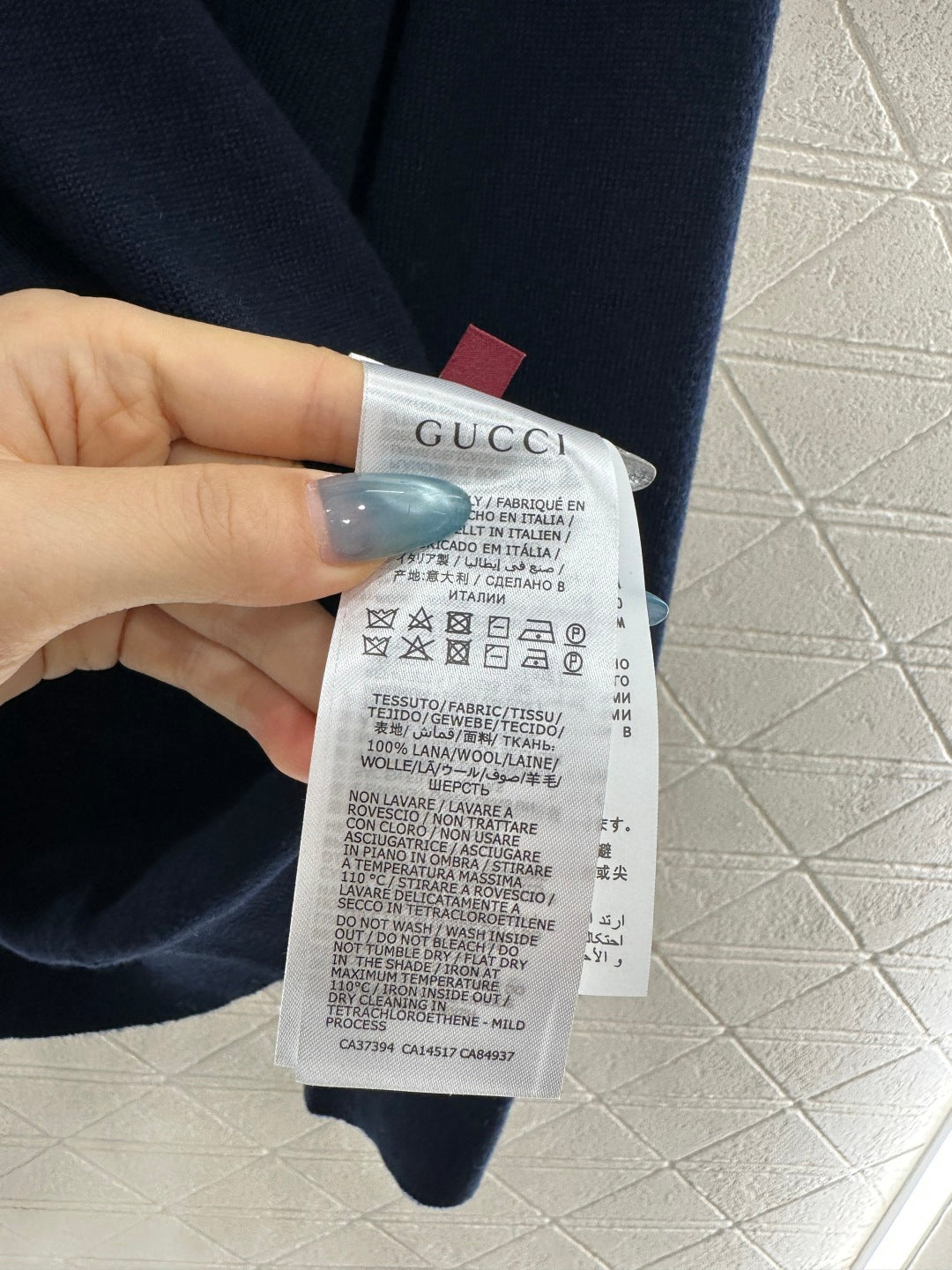 Guc 25fw comfort sweater